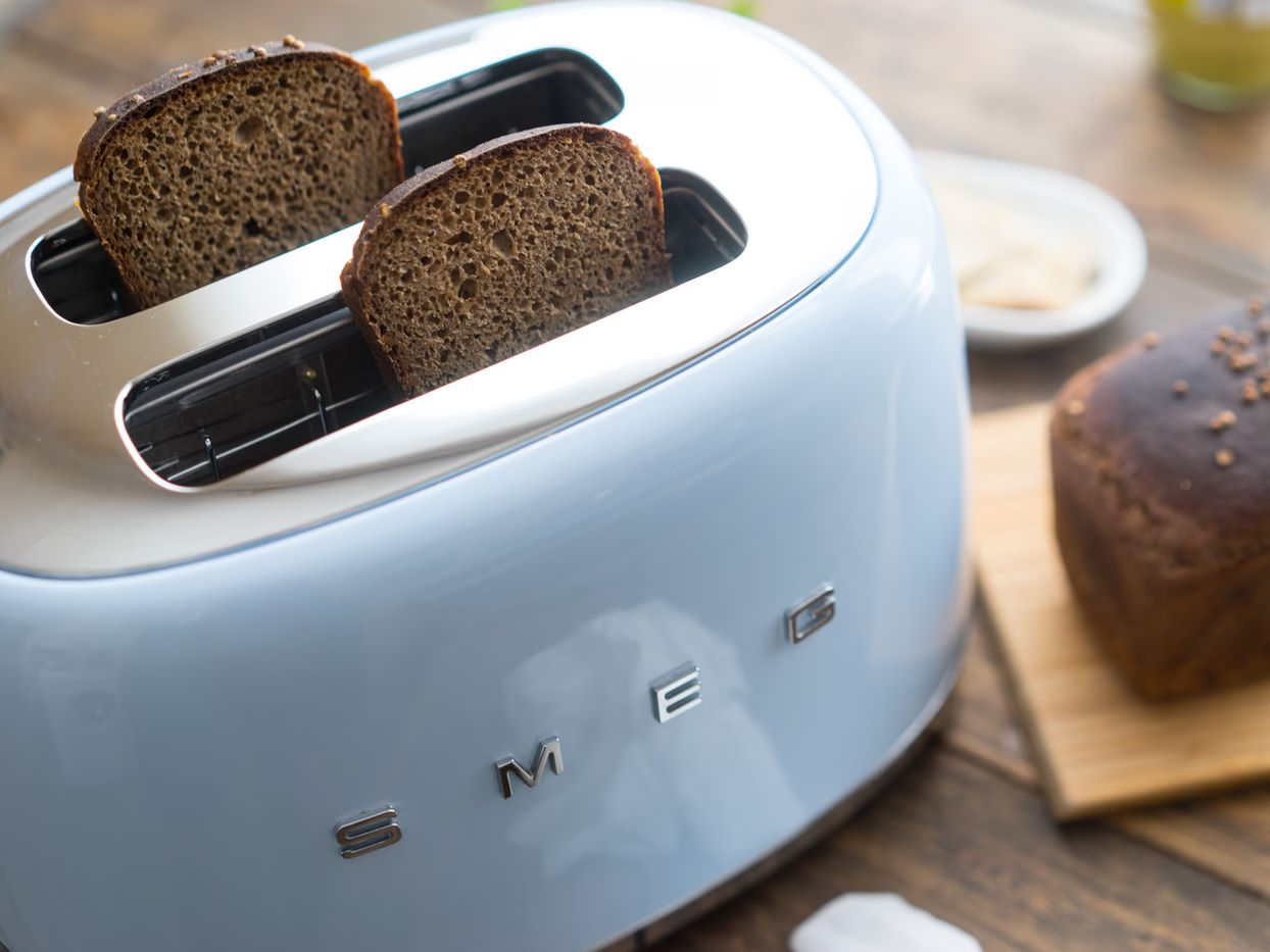 Máy nướng bánh mì Smeg