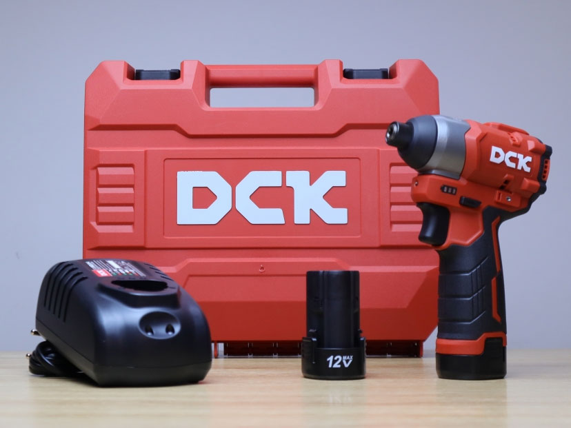 Máy vặn vít dùng pin DCK KDPL04-8 (TYPE EK)
