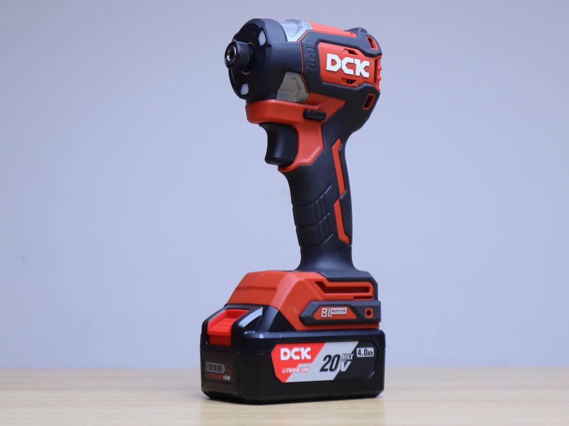 Máy vặn vít động lực dùng pin Li-ion 20V DCK KDPL208 (TYPE Z) 