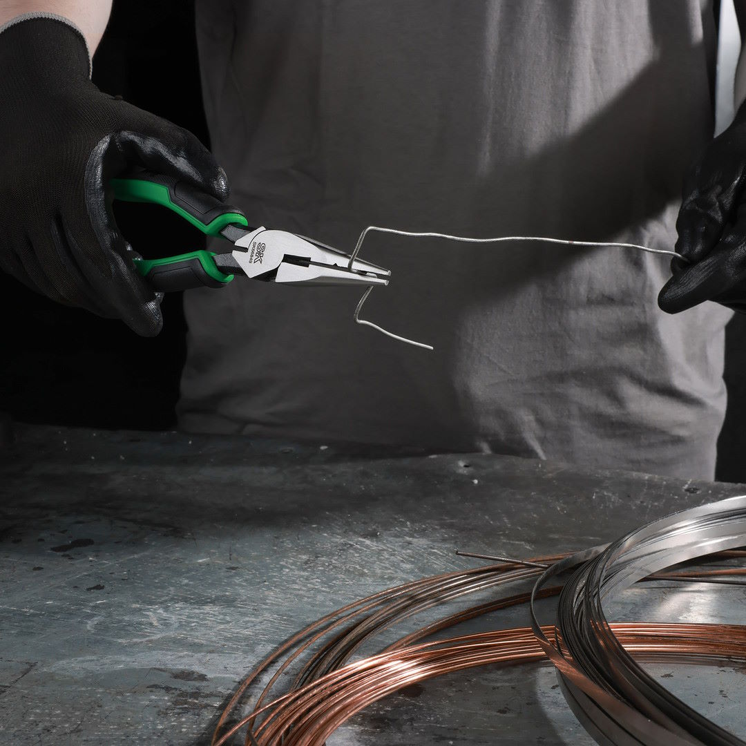 Kìm mũi dài SK Tools SK02104