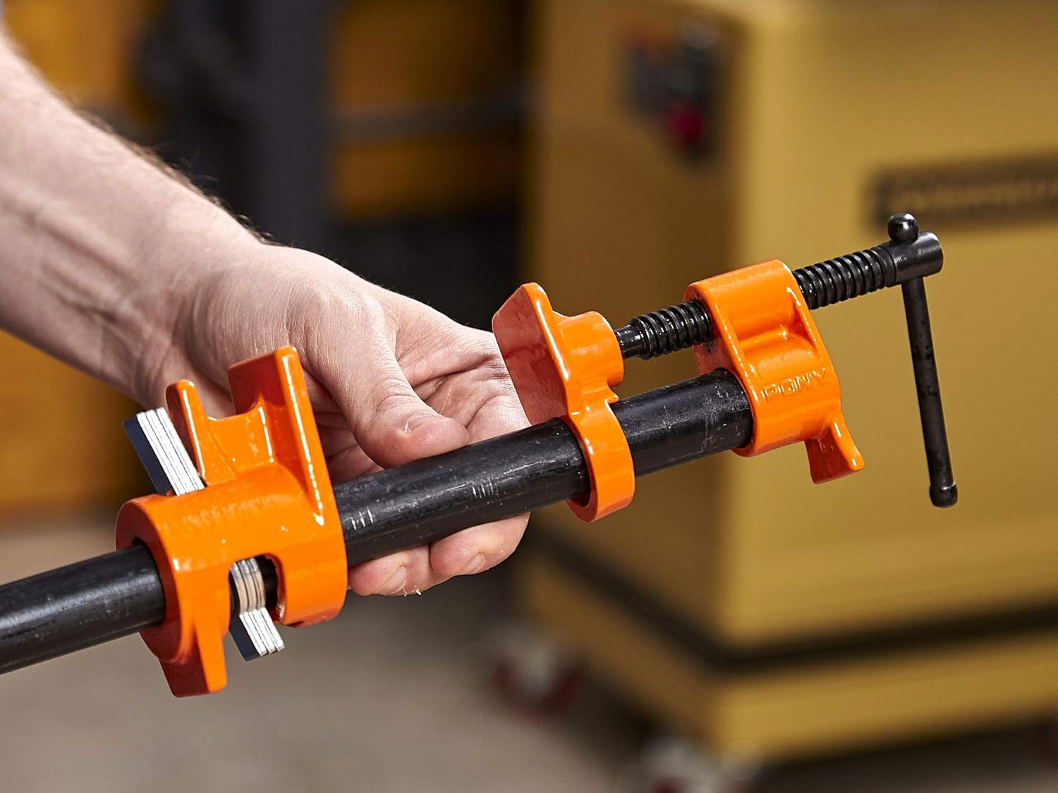 Kẹp ống nước 1/2 inch Jorgensen 52