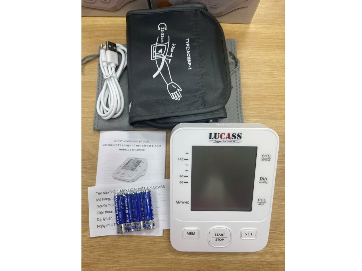 Máy đo huyết áp Lucass AXD-811 (A-81) Lucass AXD-811 (A-81)
