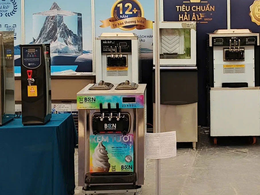 Máy làm kem tươi BCN 312 (21-28L/h)