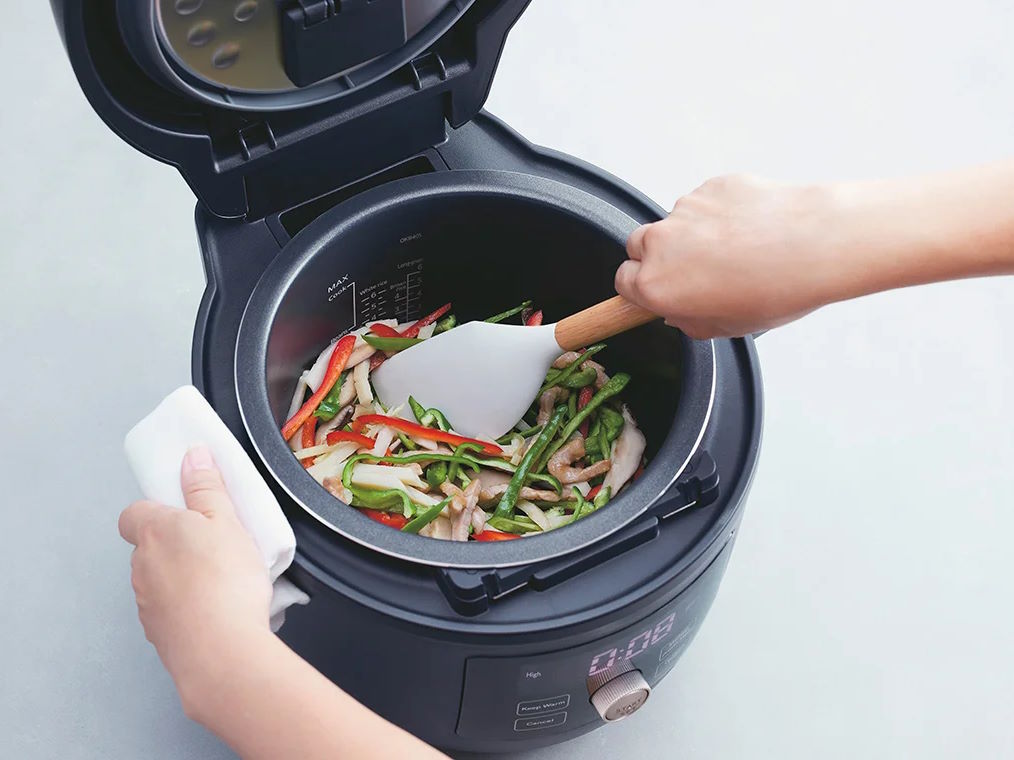 Tiết kiệm thời gian và dễ dàng vệ sinh Tiger Cookpot COK-B40W