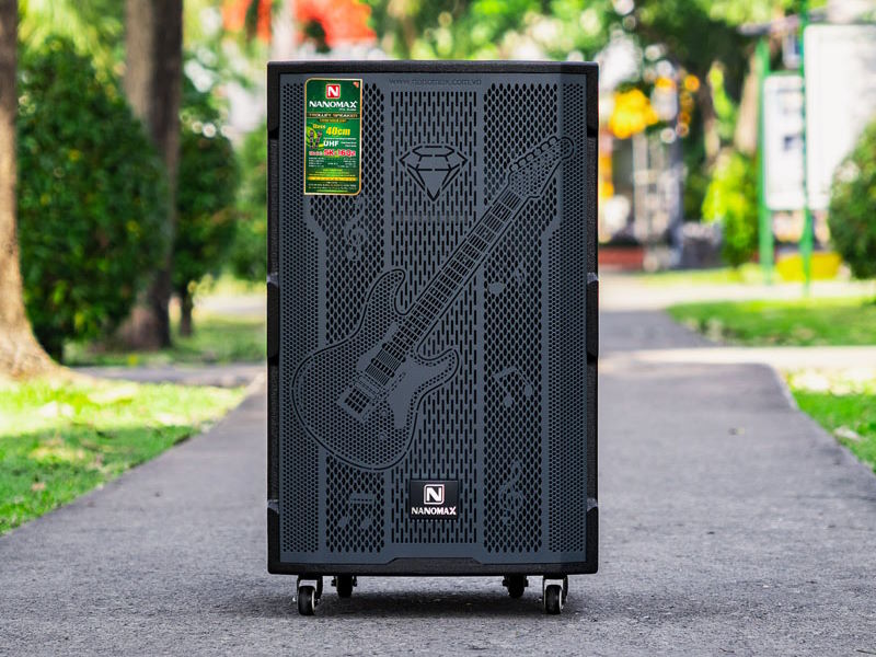 Thiết kế 4 tấc ấn tượng, thùng gỗ ép bền bỉ Loa kéo Nanomax SK-16Q2 Bass 40cm