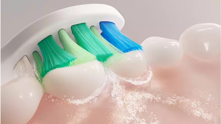 Công nghệ Sonicare Fluid Action làm sạch mạnh mẽ Bàn chải Philips HX3901/01