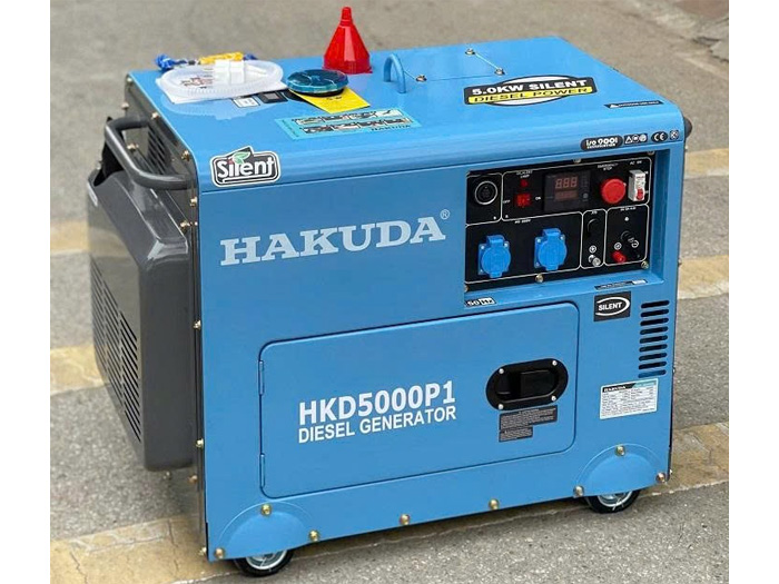 Máy phát điện chạy dầu Hakuda HKD5000P1