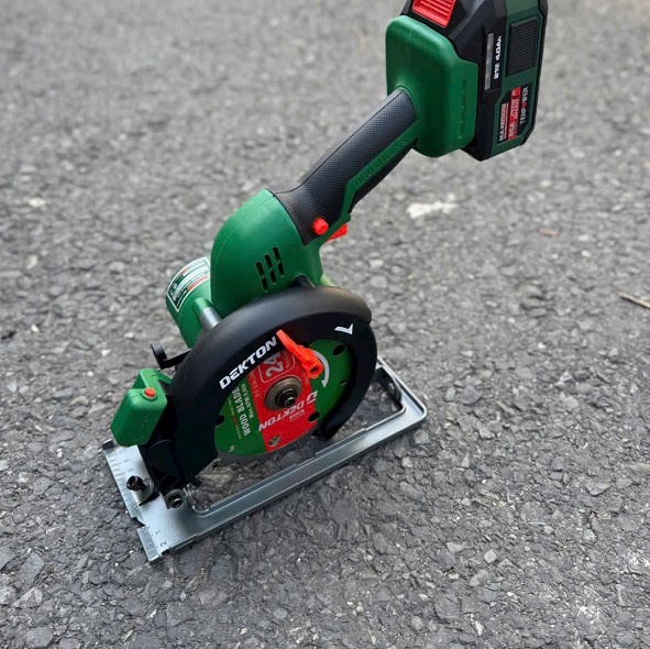 máy cắt đa năng Dekton M21-CS05PRO