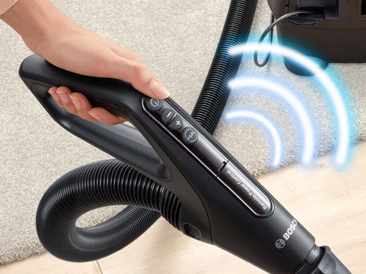 Bosch BGS41POW1 Serie 6