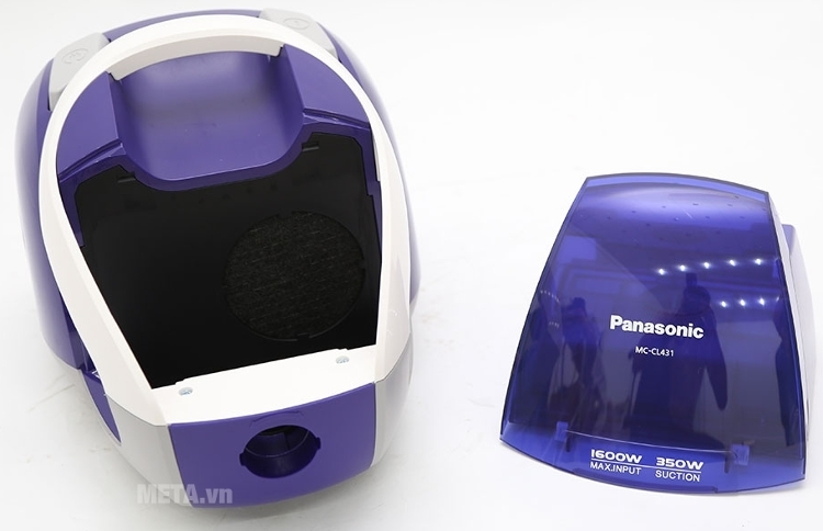 Panasonic CL431AN46 thiết kế nhỏ gọn nhưng có hộp chứa bụng dung tích tới 1.2 lít.