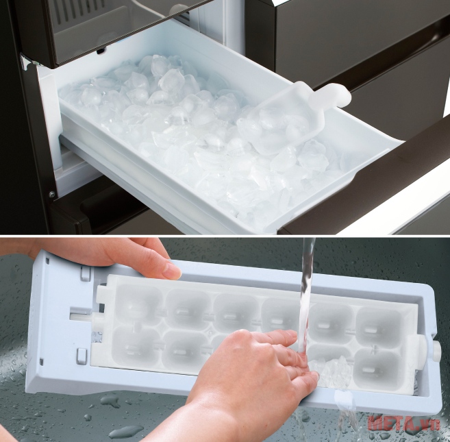 Tủ lạnh side by side Panasonic NR-F610GT-X2 có thể tự động làm đá nhanh chóng.