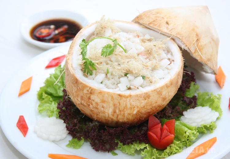 Gạo Bắc Hương Thái Dương 10kg đem đến hạt gạo dẻo thơm, đậm vị.
