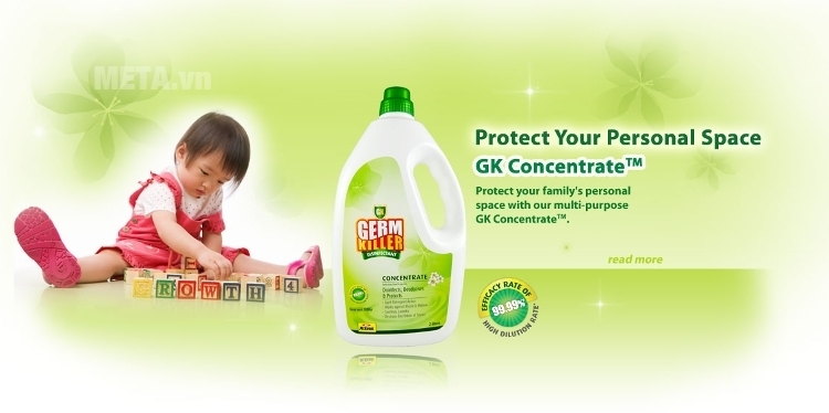 Nước diệt khuẩn đậm đặc đa năng Mr McKenic Germ Killer 2 lít giúp sàn nhà sạch bóng. Nước diệt khuẩn đậm đặc đa năng Mr McKenic Germ Killer 2 lít giúp sàn nhà sạch bóng.