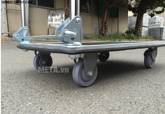 Xe đẩy hàng Nhật Bản 2 tầng Dandy DM-BT2-DX với bánh xe lớn.