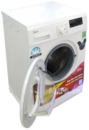 Máy giặt cửa trước 9 kg Midea MFG90-1200 được thiết kế lồng giặt ngang tiện dụng.