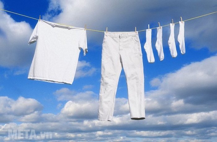 Máy giặt cửa trước 7,5kg Electrolux EWF10744 có tốc độ quay vắt mạnh mẽ cho quần áo nhanh khô Máy giặt cửa trước 7,5kg Electrolux EWF10744 có tốc độ quay vắt mạnh mẽ cho quần áo nhanh khô