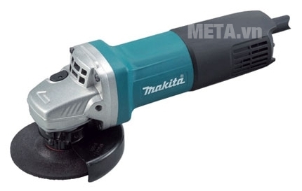 Máy mài góc Makita GA4040 có lớp vỏ máy cách điện an toàn.