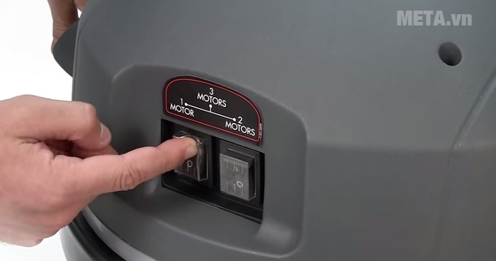 Công tắc nguồn của máy hút bụi công nghiệp khô và ướt Lavor Taurus IR