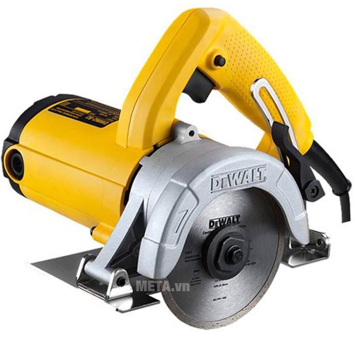 Máy cắt gạch DeWalt DW862 được làm bằng chất liệu bền bỉ.