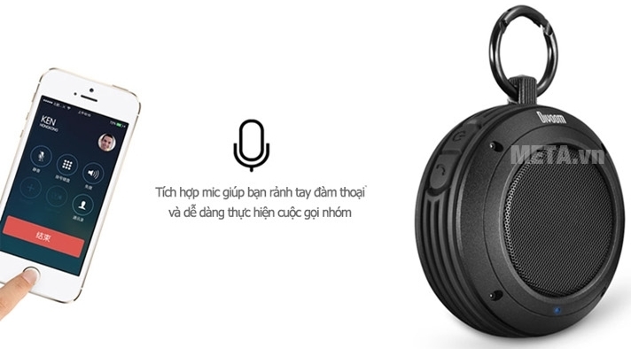 Loa Divoom Voombox Travel với khả năng đàm thoại.