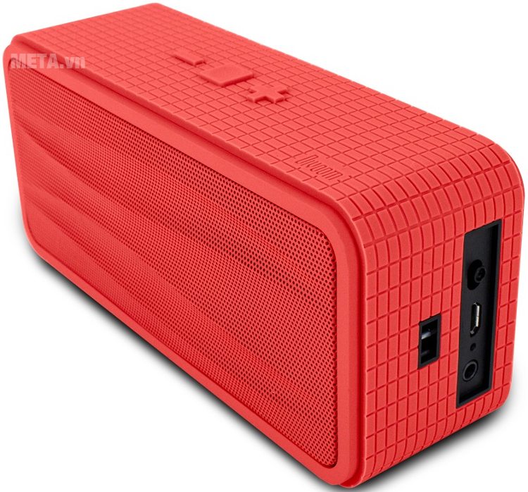 Loa Divoom Onbeat 200 với màu đỏ cá tính.