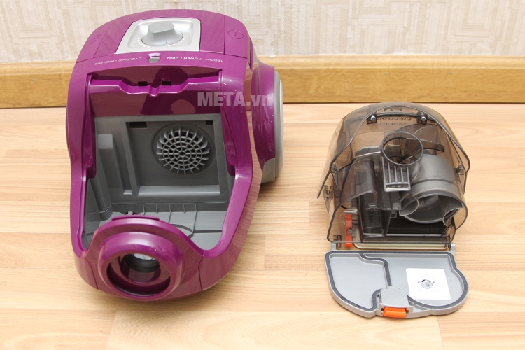 Máy hút bụi Electrolux ZLUX1811 điều chỉnh được lực hút