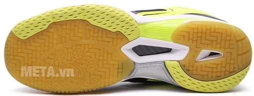 Giày cầu lông Forza 301936-0385 với đế giày chắc chắn.