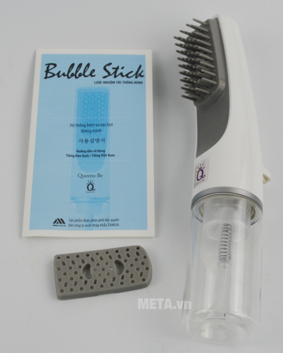 Lược nhuộm tóc thông minh Bubble Stick tạo bọt thông minh nên bạn có thể tự nhuộm tóc cho mình thật dễ dàng.