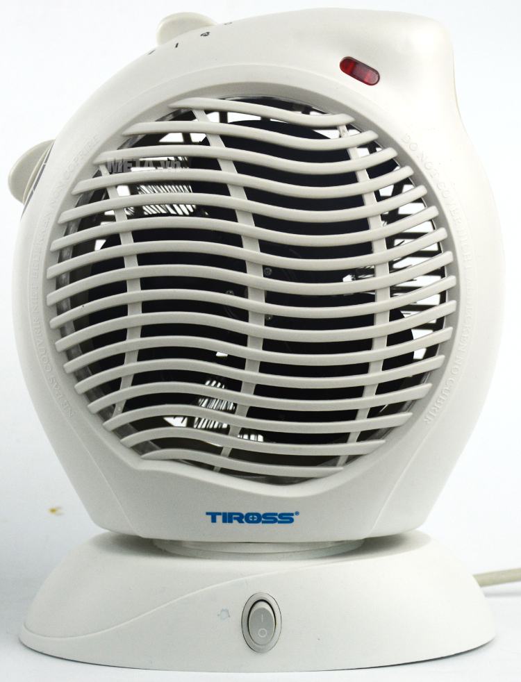 Quạt sưởi 2 chiều Tiross TS-945 Quạt sưởi 2 chiều Tiross TS-945