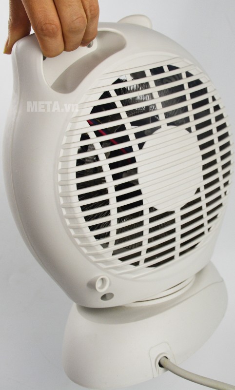 Quạt sưởi 2 chiều Tiross TS-945 với thiết kế tay cầm chắc chắn. Quạt sưởi 2 chiều Tiross TS-945 với nút điều chỉnh chế độ.