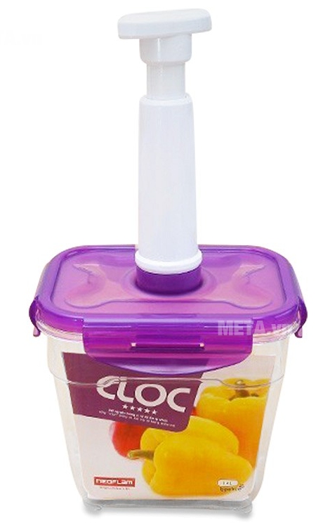 Tạo môi trường chân không bằng cách dùng bơm hút hết không khí ra khỏi hộp bảo quản chân không Neoflam Tạo môi trường chân không bằng cách dùng bơm hút hết không khí ra khỏi hộp bảo quản chân không Neoflam