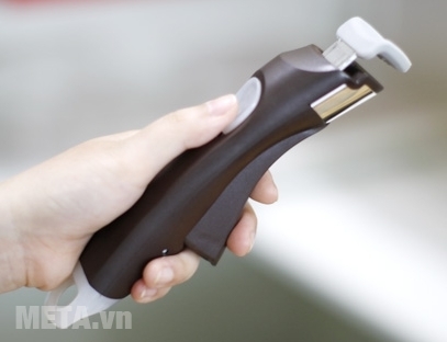 Cán rời đa năng Miris có thiết kế thân chảo chắc chắn.