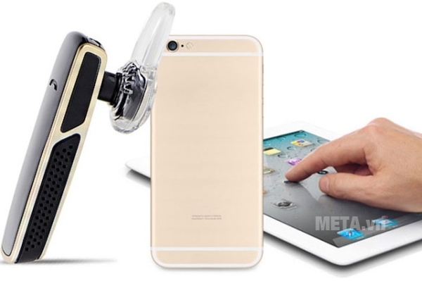 ai nghe Bluetooth Plantronics M55 nhận cuộc gọi bằng lời thoại