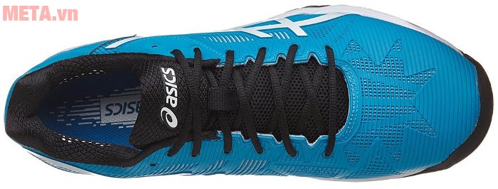Giày tennis nam Asics Gel Solution Speed E600N-4301 có mũi giày cứng cáp hơn nên đi không bị nhăn.