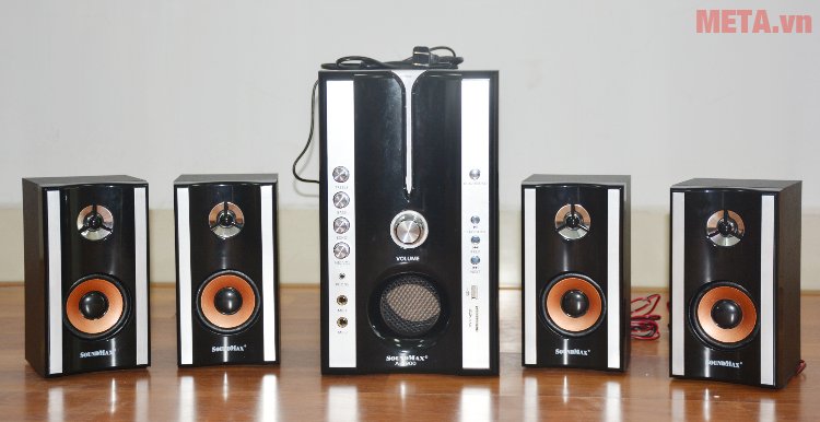 Loa SoundMax A8900 sử dụng điện áp 220V/50Hz