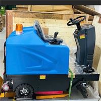Máy quét rác ngồi lái Kraffer KF260 dùng bình