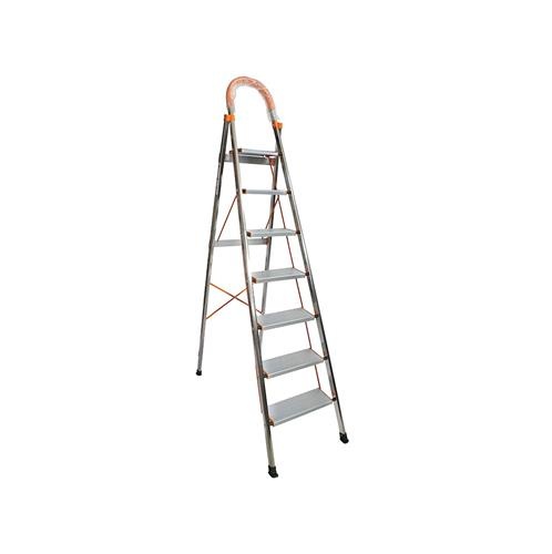 ✓