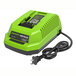 Bộ sạc pin Greenworks 40V - 2.2A G40UC