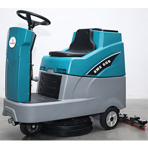 Máy chà sàn liên hợp ngồi lái Kumisai KMS 60B