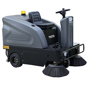 Máy quét rác ngồi lái Kraffer KF138 dùng bình ắc quy