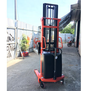 Xe nâng bán tự động 1.5 tấn 3 mét Niuli CTD15/30