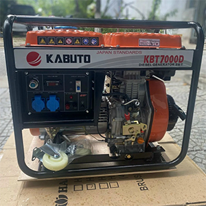 Tổ máy phát điện DIESEL Kabuto KBT7000D (7KW - có đề, bánh xe)